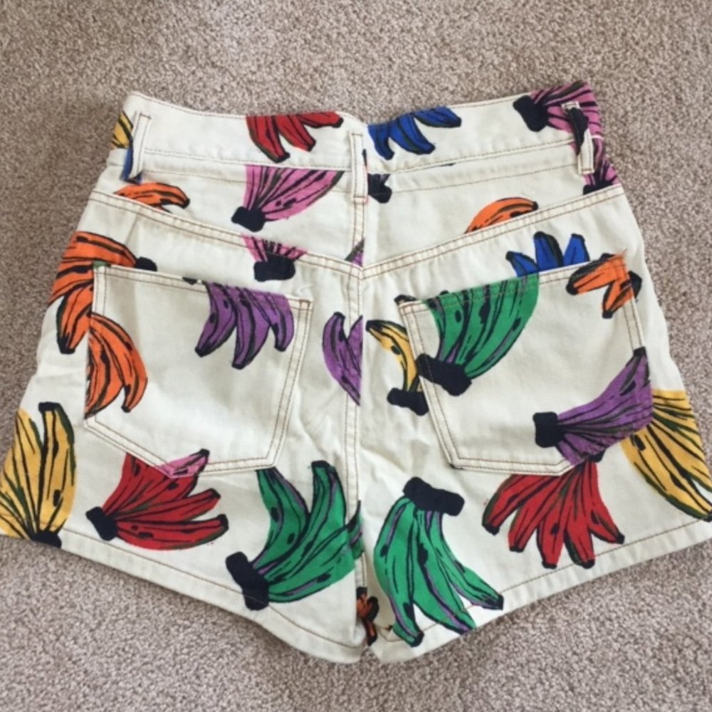 Farm Rio Banana Confetti Shorts - Picture 5 of 9